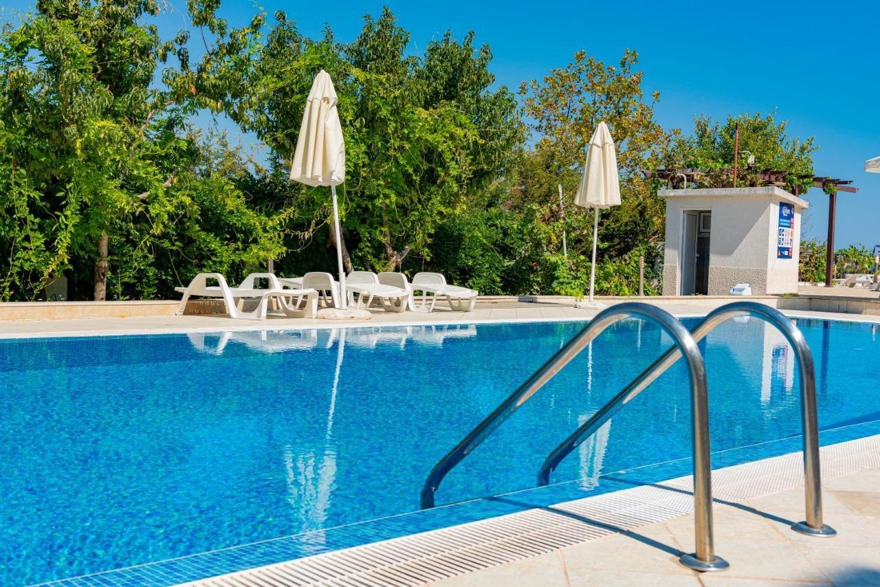 Menada Apolon Apartments Sozopol Extérieur photo
