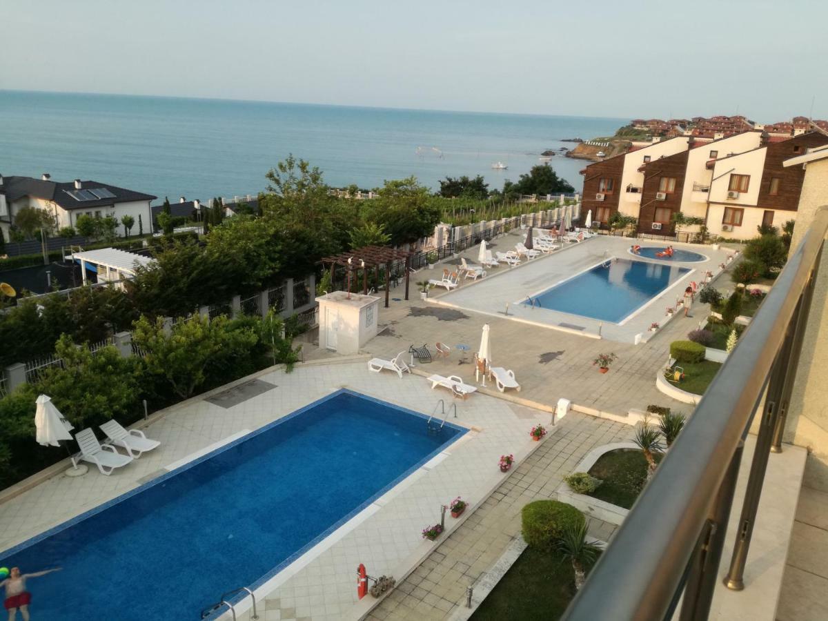Menada Apolon Apartments Sozopol Extérieur photo