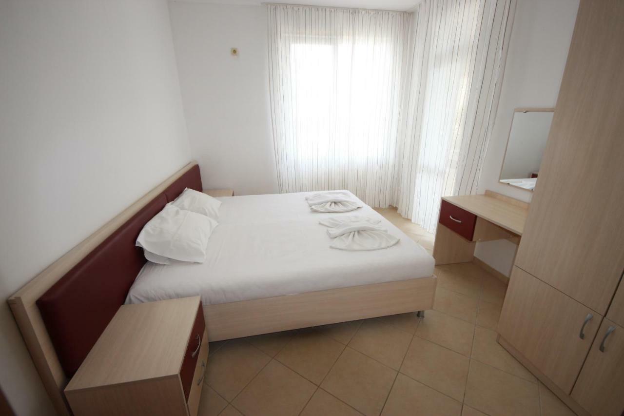 Menada Apolon Apartments Sozopol Extérieur photo